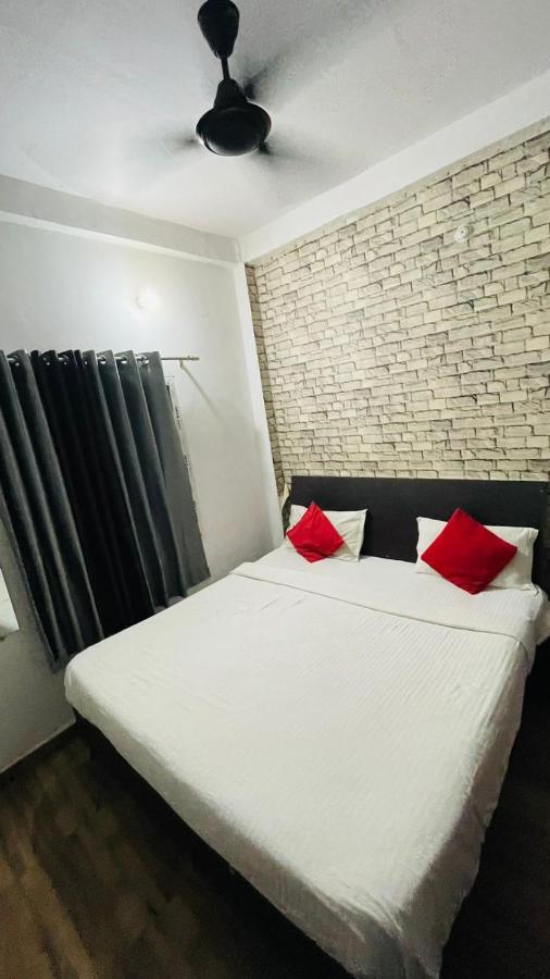 Hotel Pacific Grey By Wb Inn لاكناو المظهر الخارجي الصورة