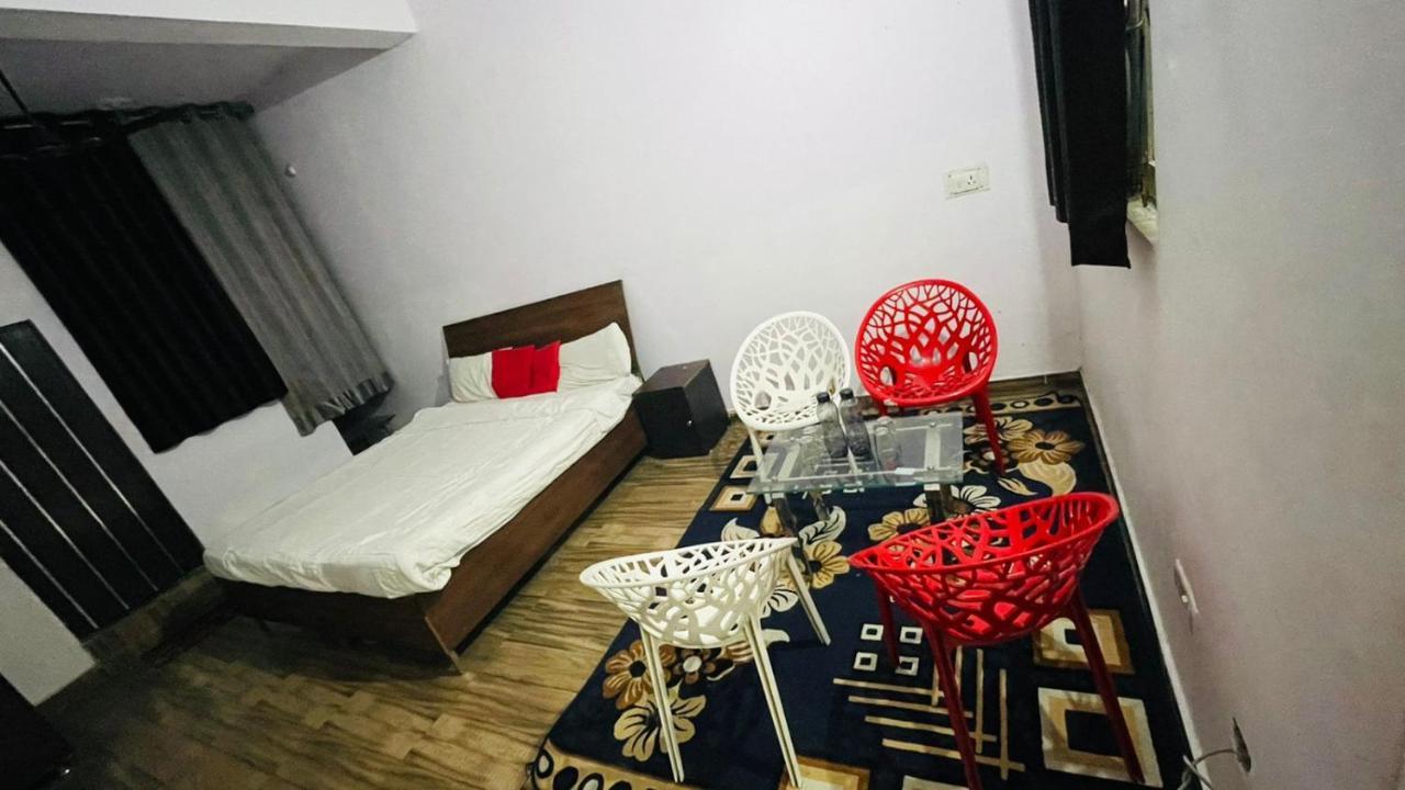 Hotel Pacific Grey By Wb Inn لاكناو المظهر الخارجي الصورة